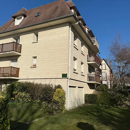 Apartman Cabourg, T2 Jardin Proche