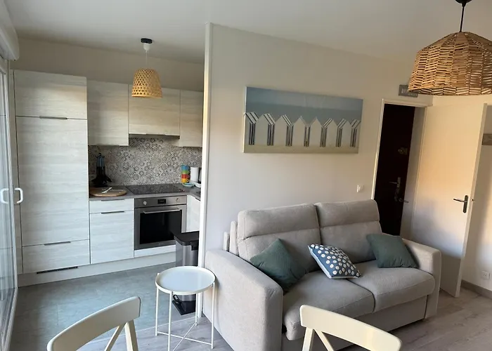 Cabourg, T2 Jardin Proche